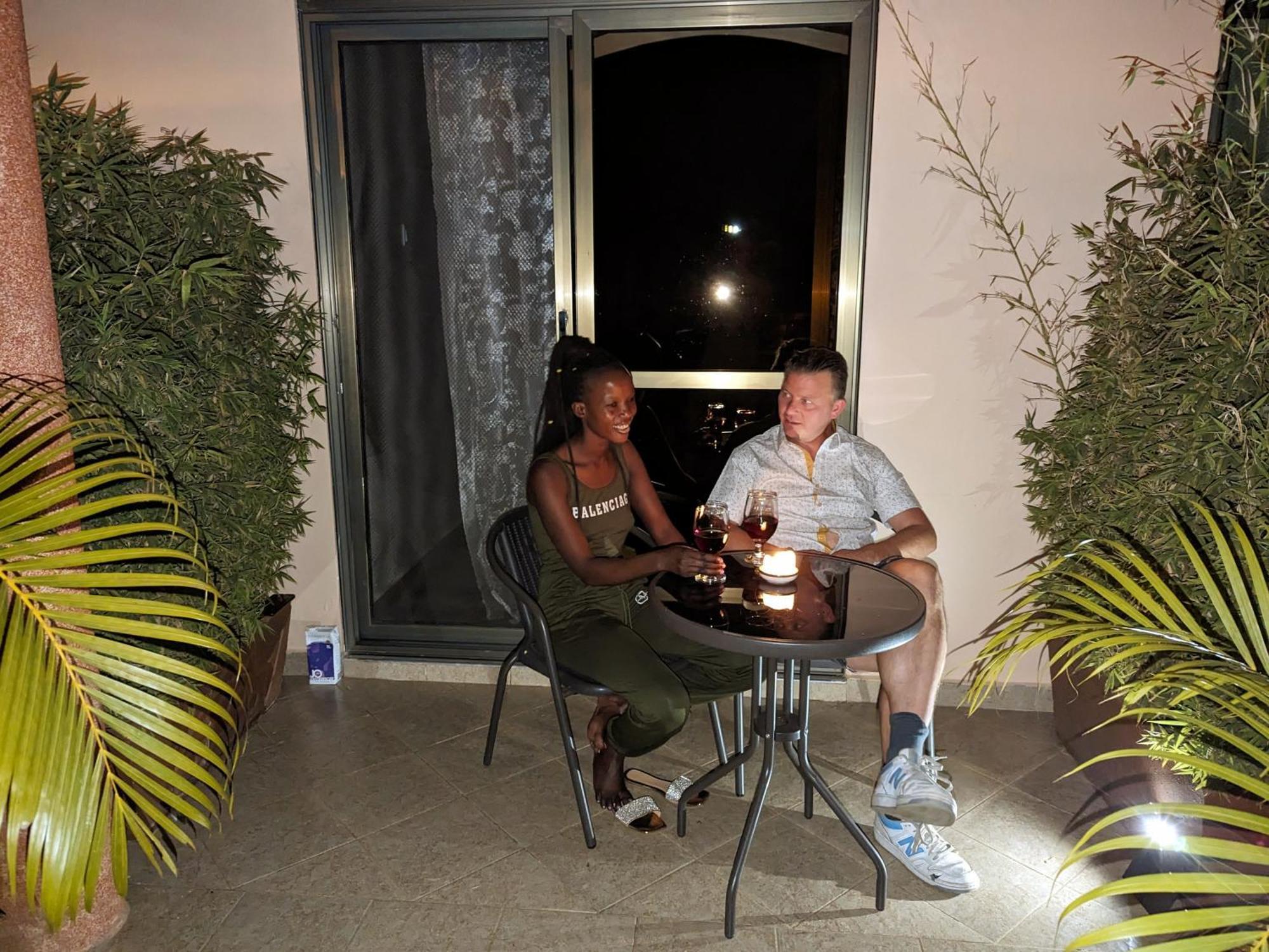 Oslo Gardens Bed&Breakfast Entebbe Eksteriør bilde